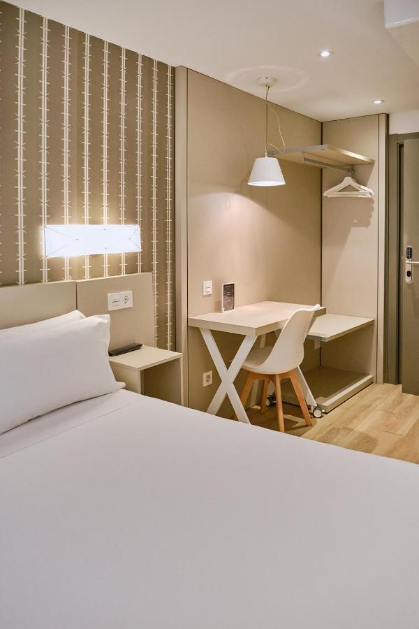 Hostal Suso Сантьяго-де-Компостела Екстер'єр фото