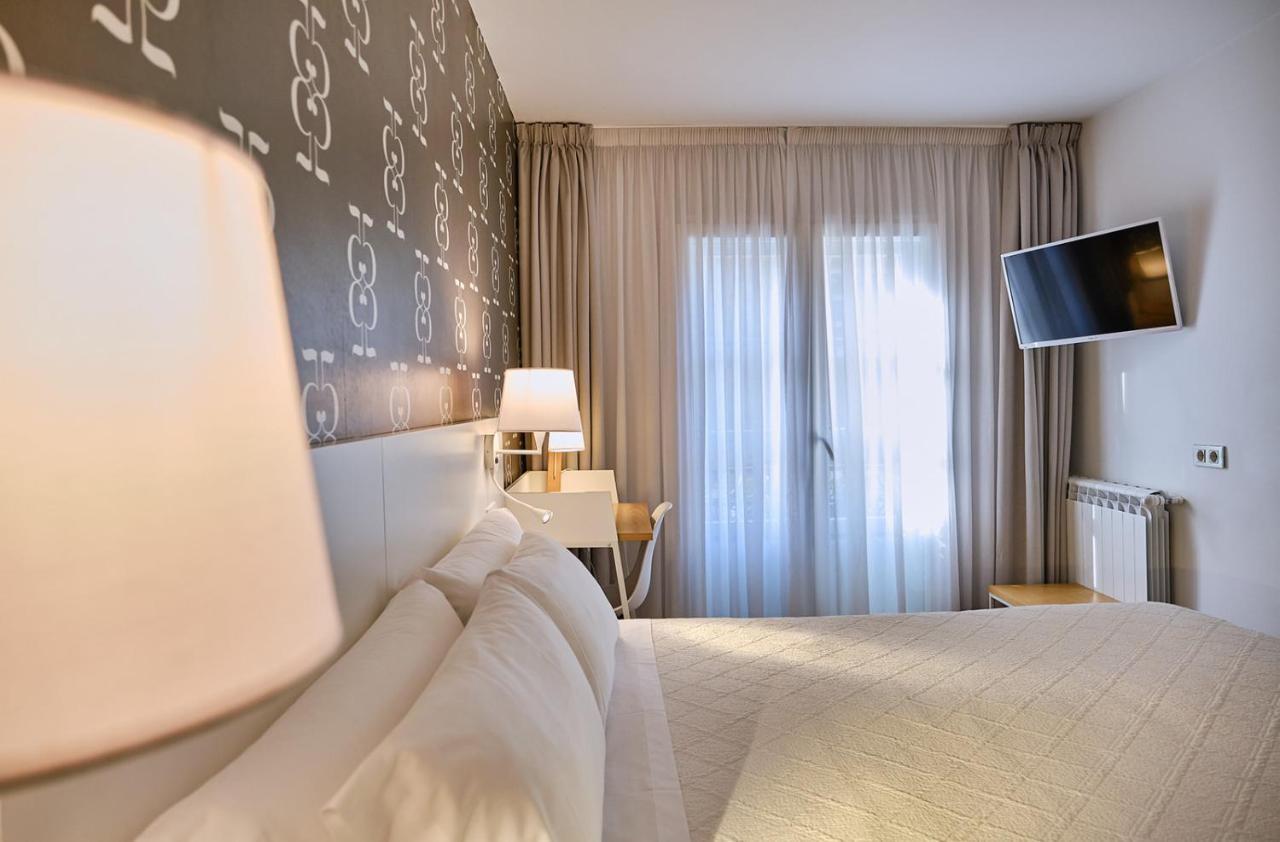 Hostal Suso Сантьяго-де-Компостела Екстер'єр фото