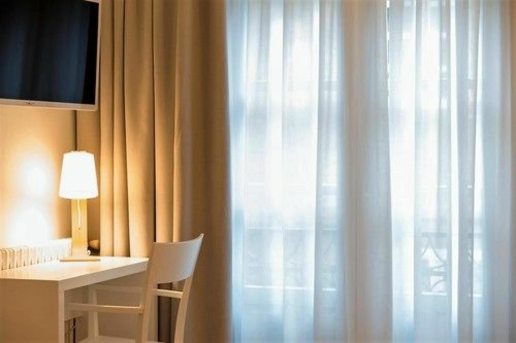 Hostal Suso Сантьяго-де-Компостела Екстер'єр фото